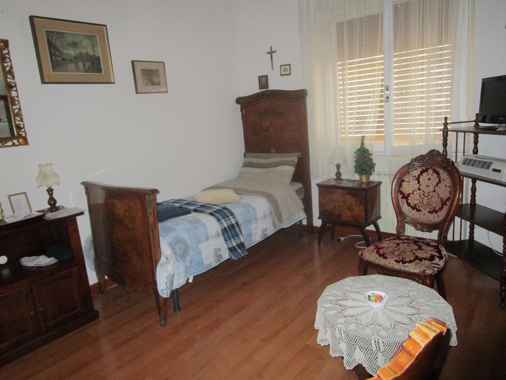 B&B Maddalena Di San Zeno Verona Kamer foto